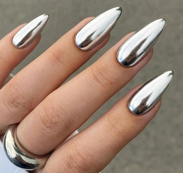 Sliver Mirrored Press On Nails